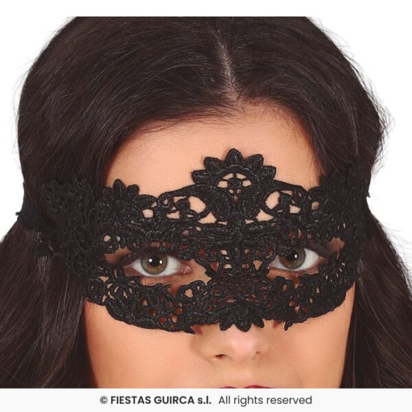Antifaz bordado negro